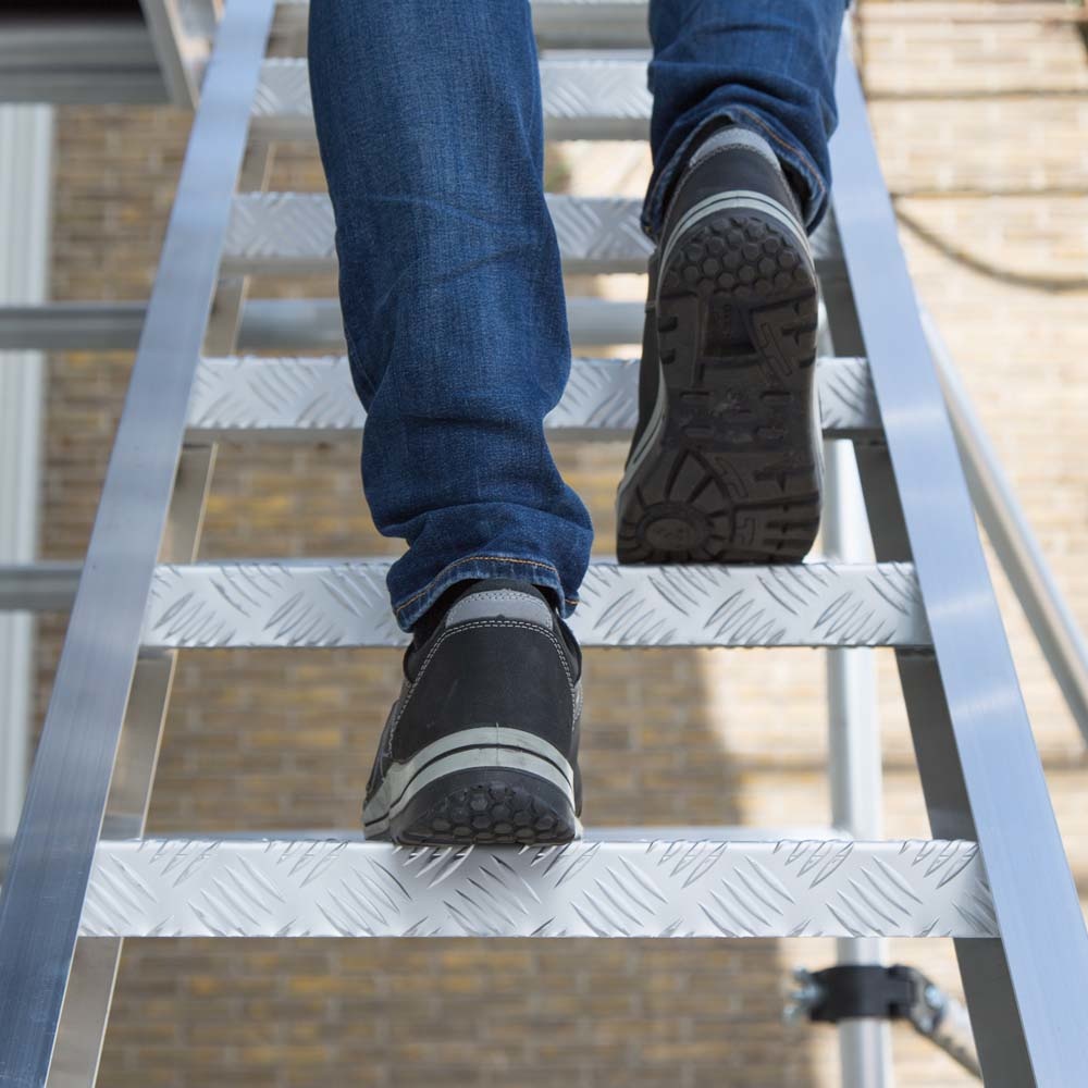 3) Treppenturm 1.35m x 2.50m x 8.30m – Bild 6