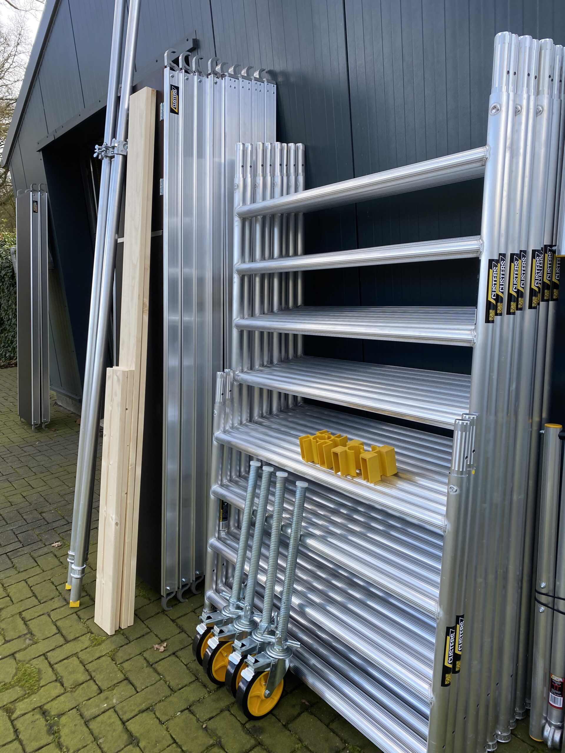 Rollgerüst Custers 1.30x2.50x10.2m – Bild 11
